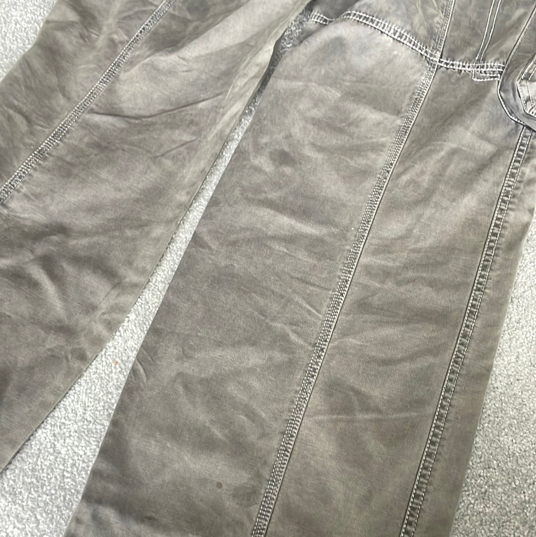 BEST PICKS | small khaki/grey cargo trousers with drawstring