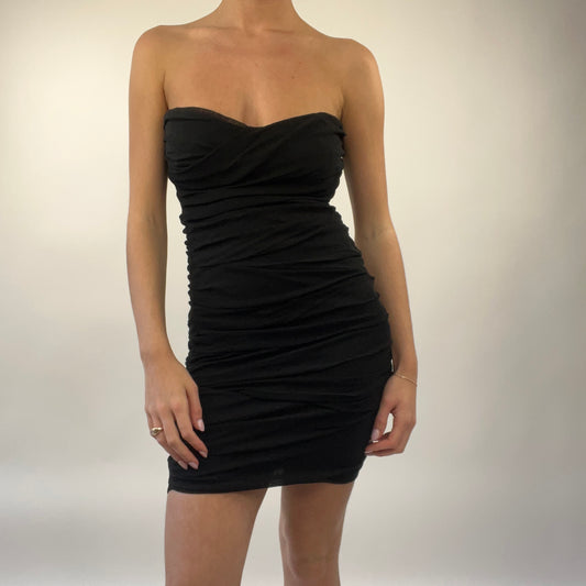 PROM SEASON DROP | medium black bandeau dress