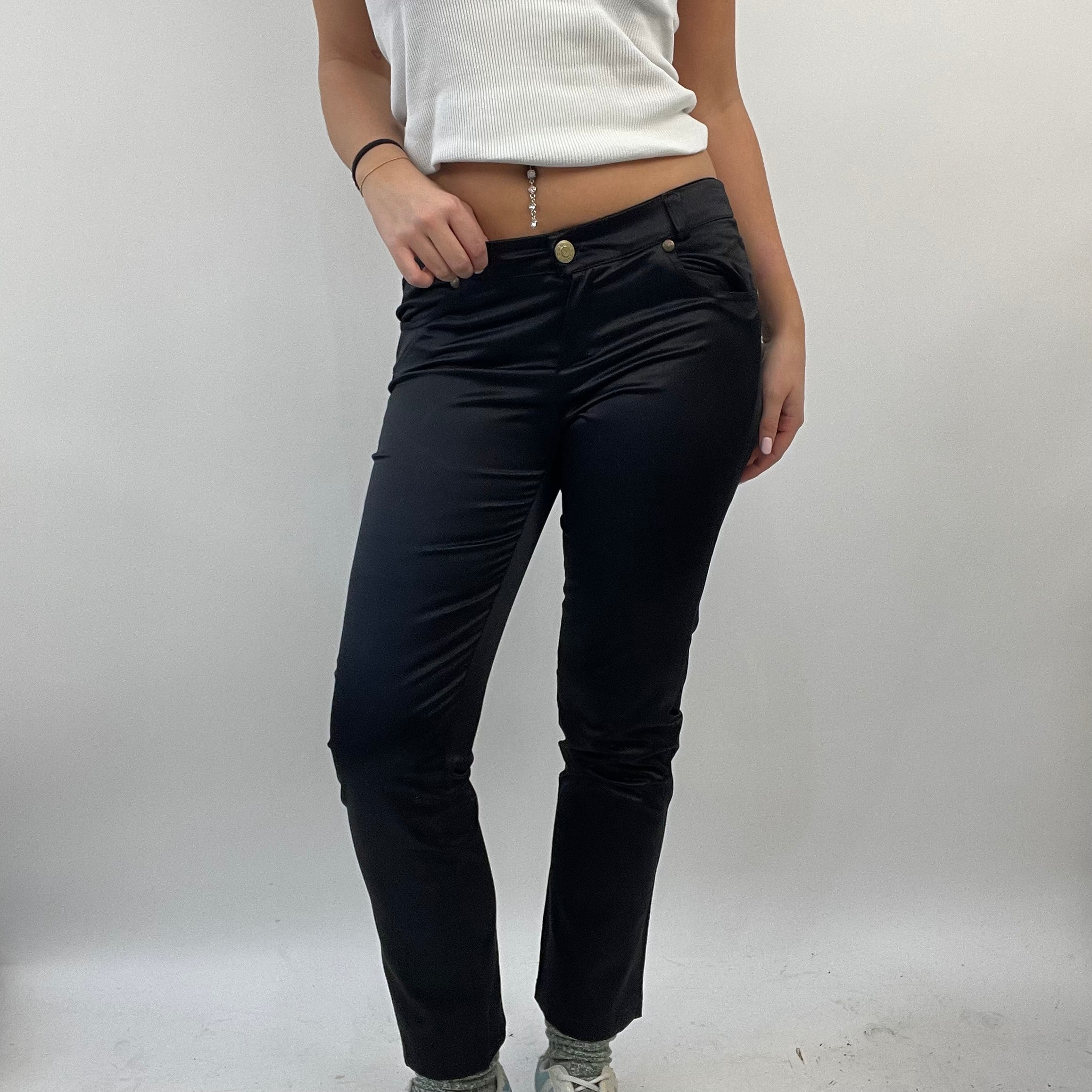 💚 FUTURECORE DROP small black silky slim fit trousers – remass