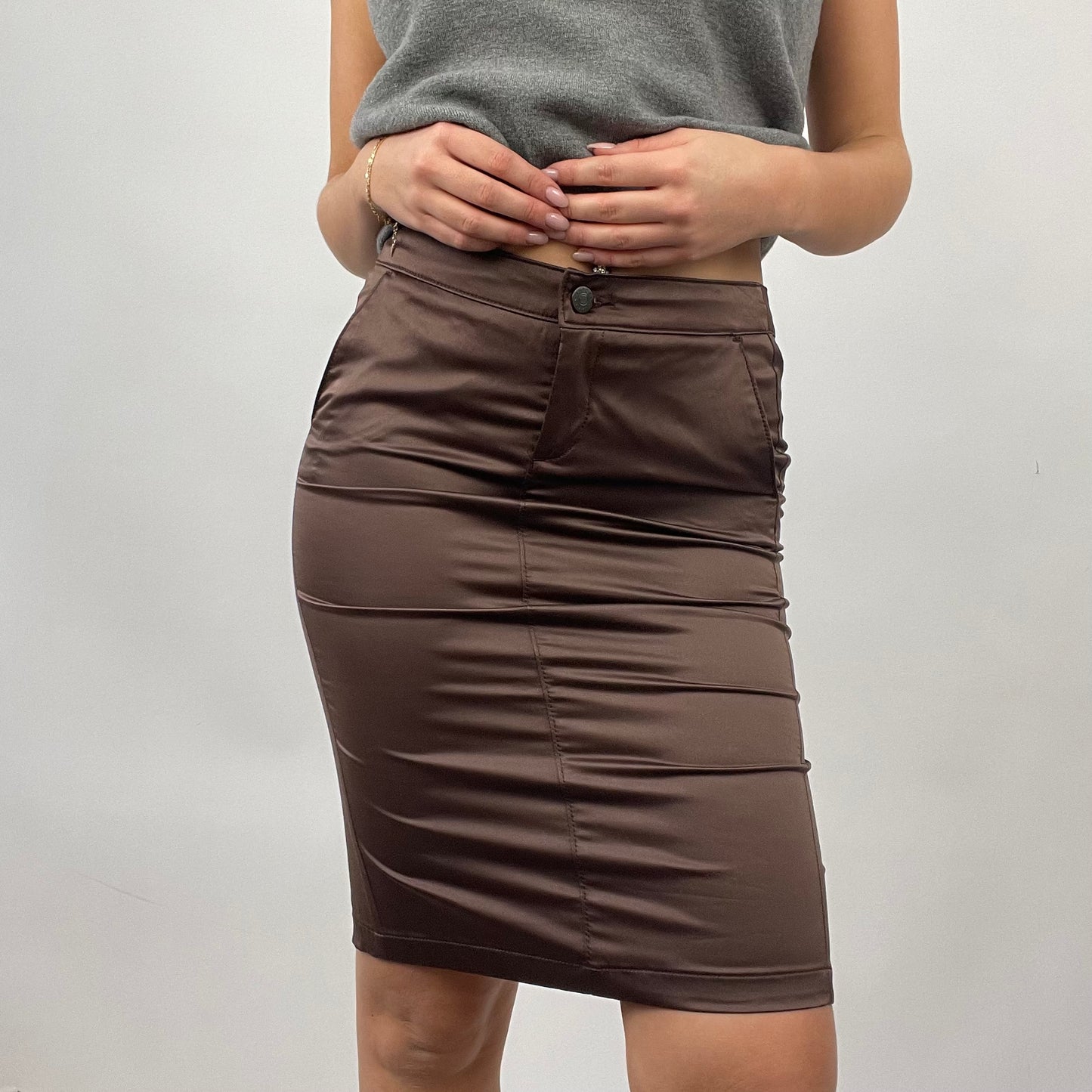 QUIET LUXURY DROP | small brown silky midi skirt with back slit detail