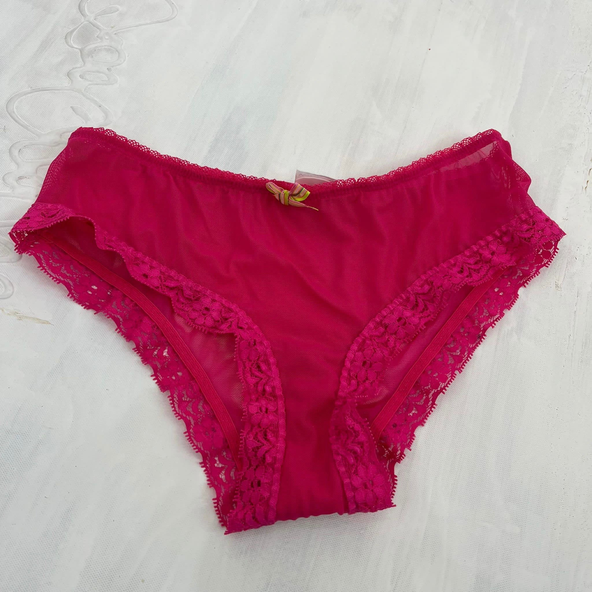 12 DAYS OF XMAS DROP  small pink underwear with striped bow detail – remass