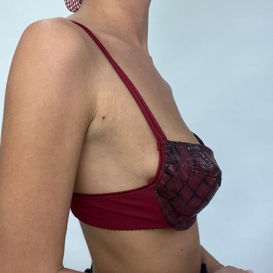 HIPPY CHIC DROP | small red bra with shiny snakeskin print