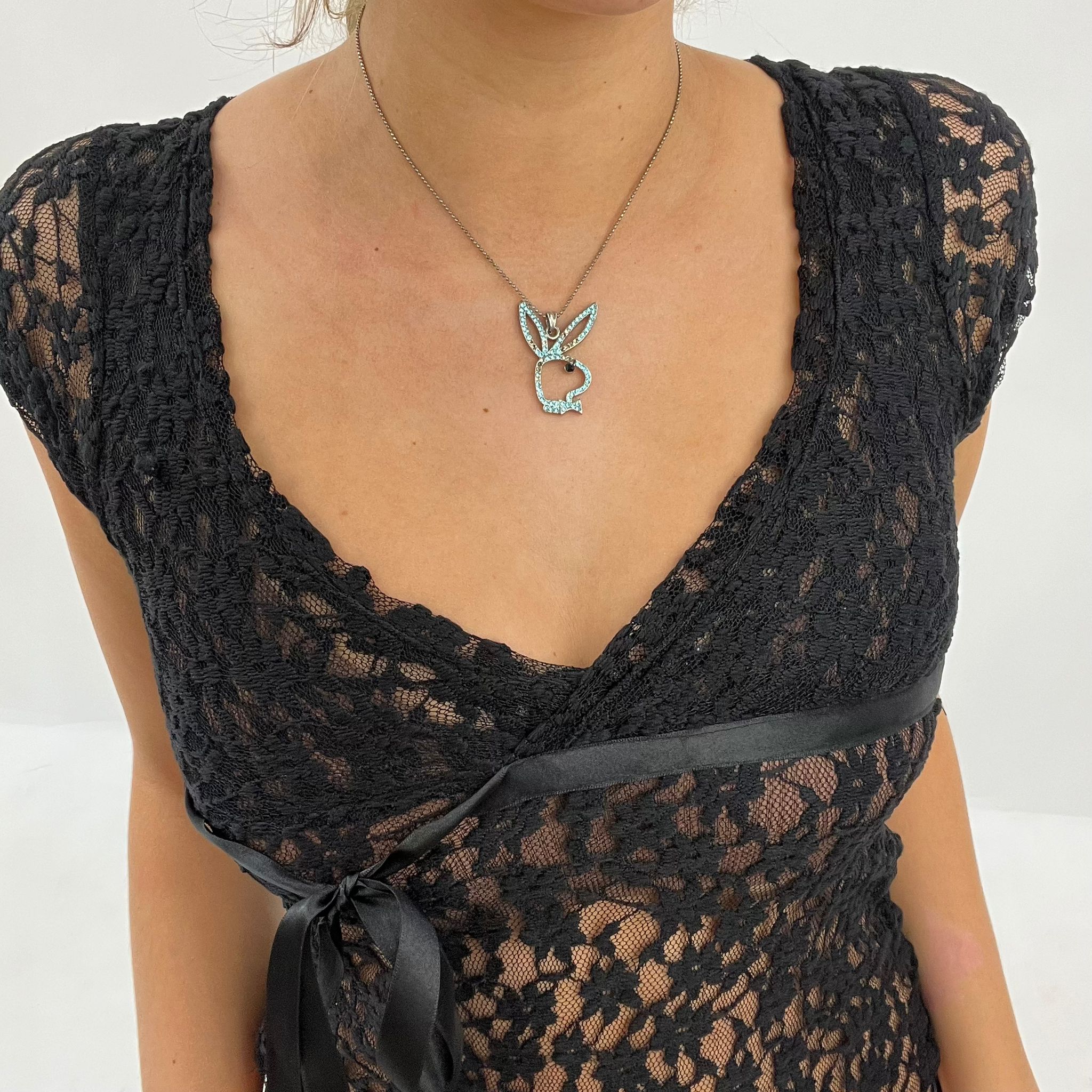 12 DAYS OF XMAS DROP blue diamant playboy necklace remass