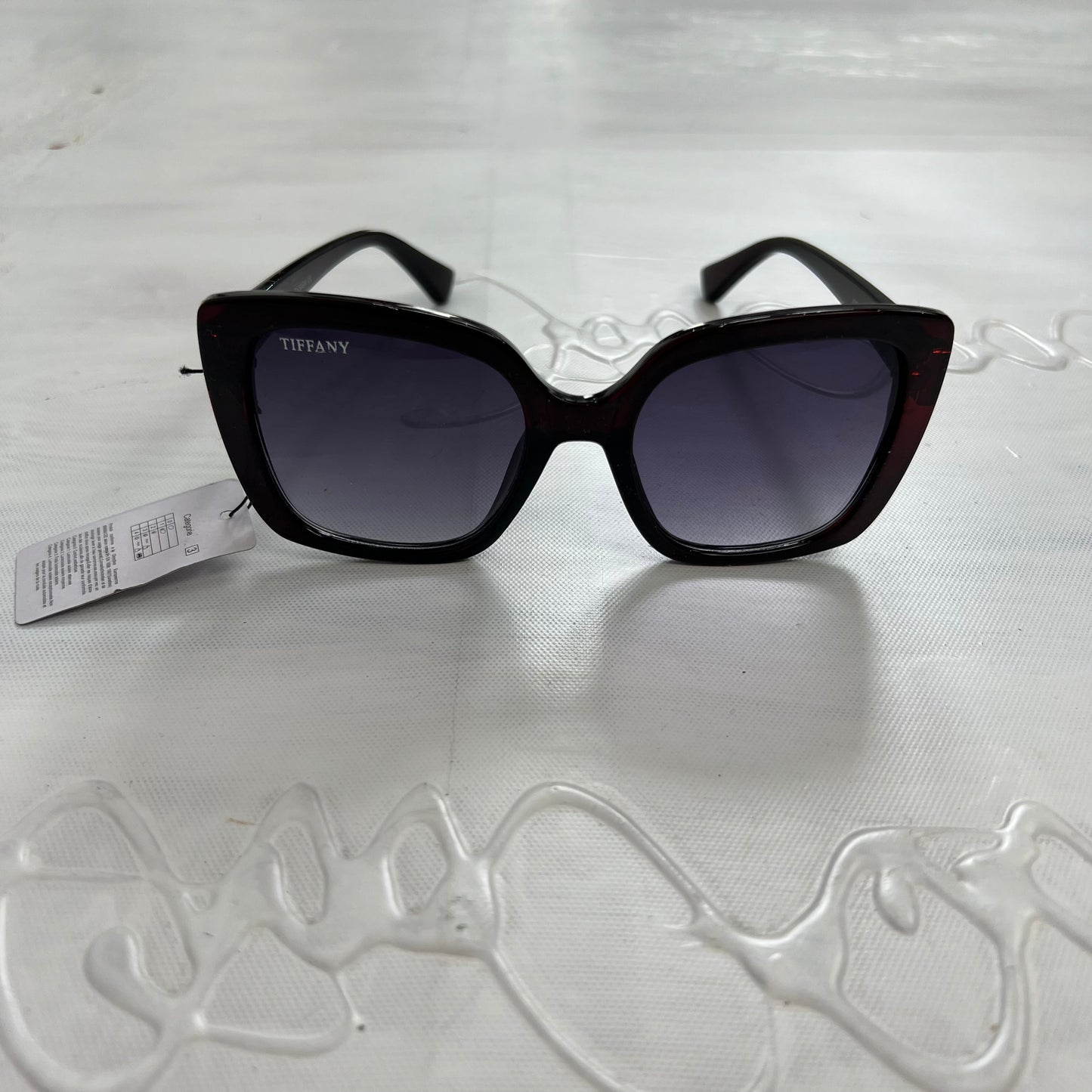 COACHELLA DROP | black tiffany style black chunky sunglasses