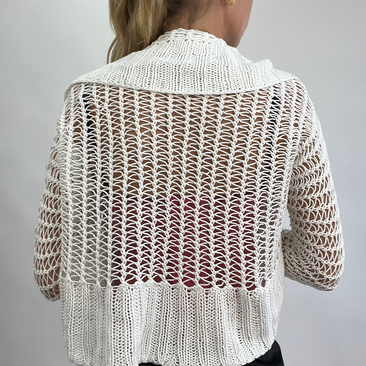 CARRIE BRADSHAW DROP | small white crochet shrug