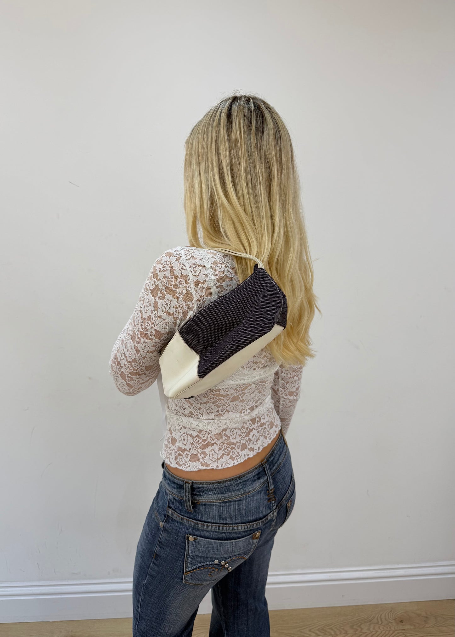 navy white and red colour block shoulder bag detail view