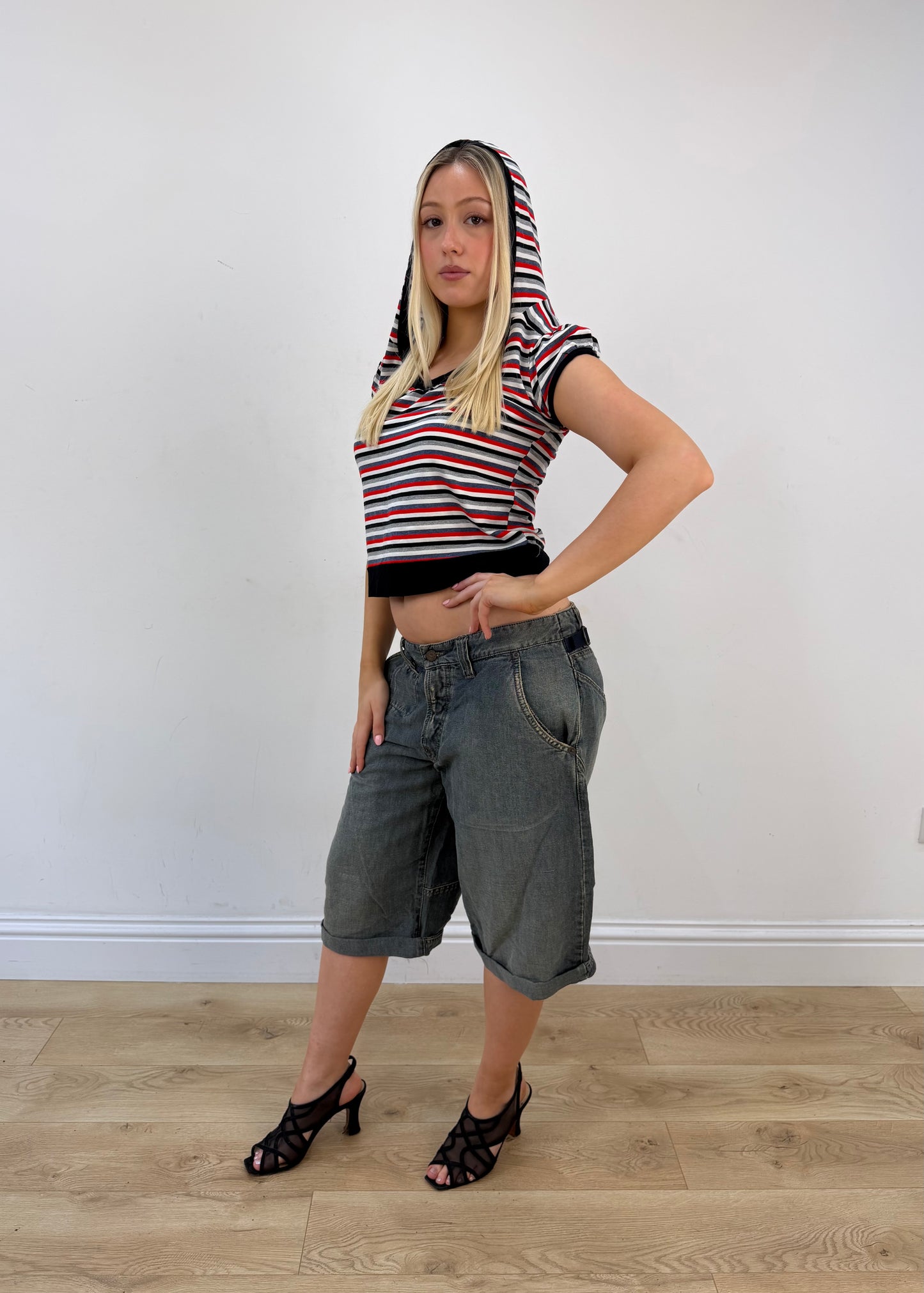 small black red and white striped ralph lauren t-shirt image 7