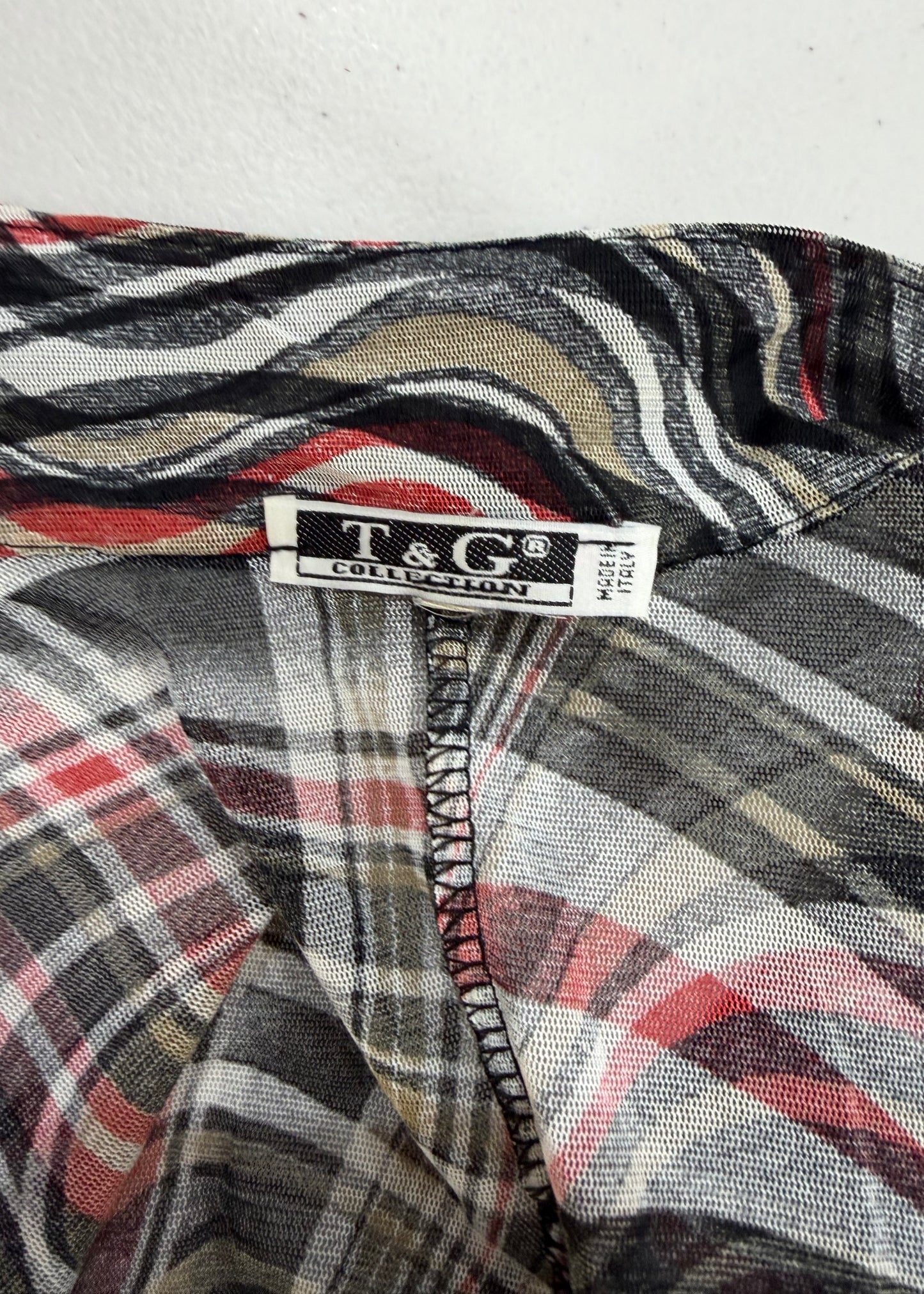 medium black and red d&g sheer tunic dress image 7