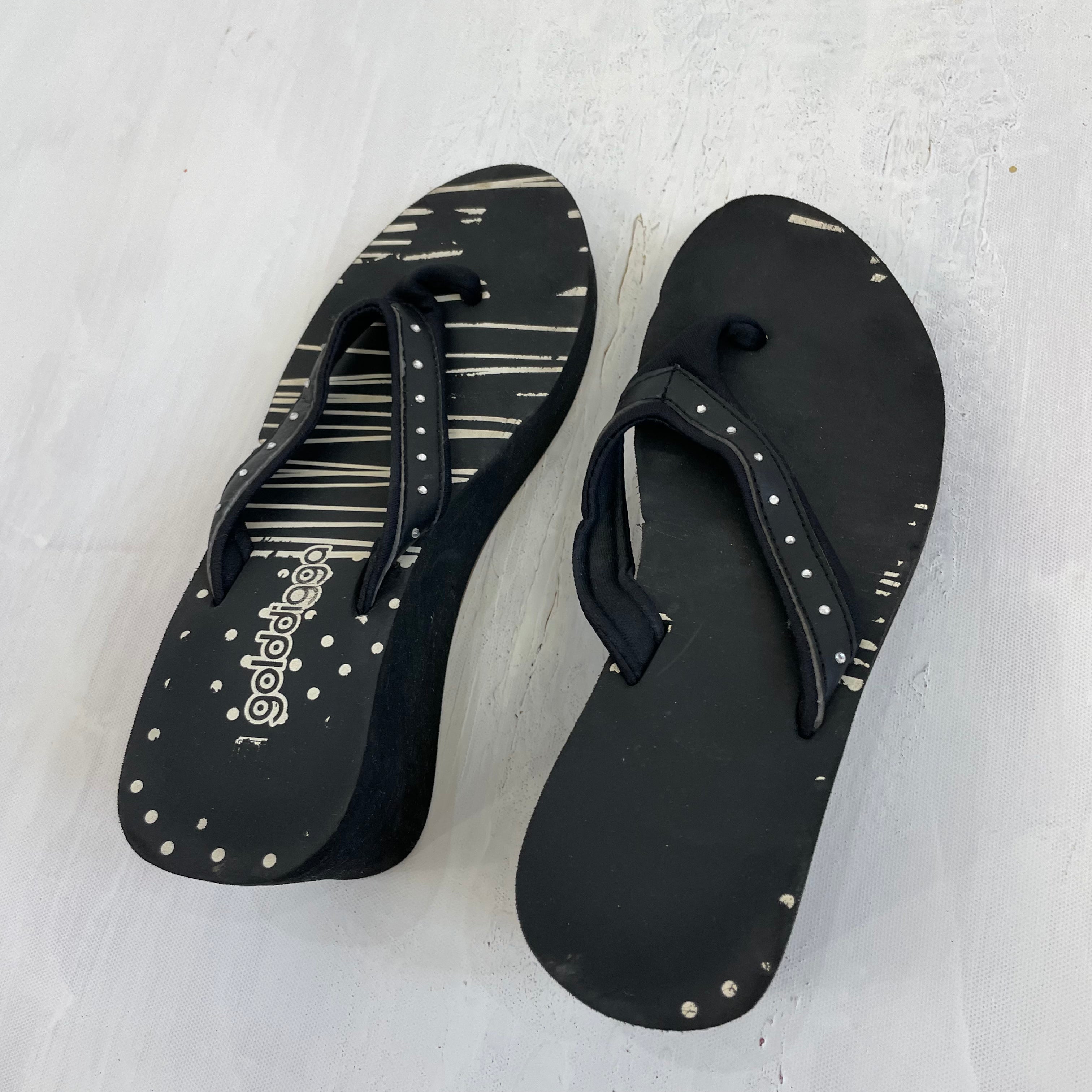 TROPICAL GIRL DROP black diamant golddigga wedge flip flops