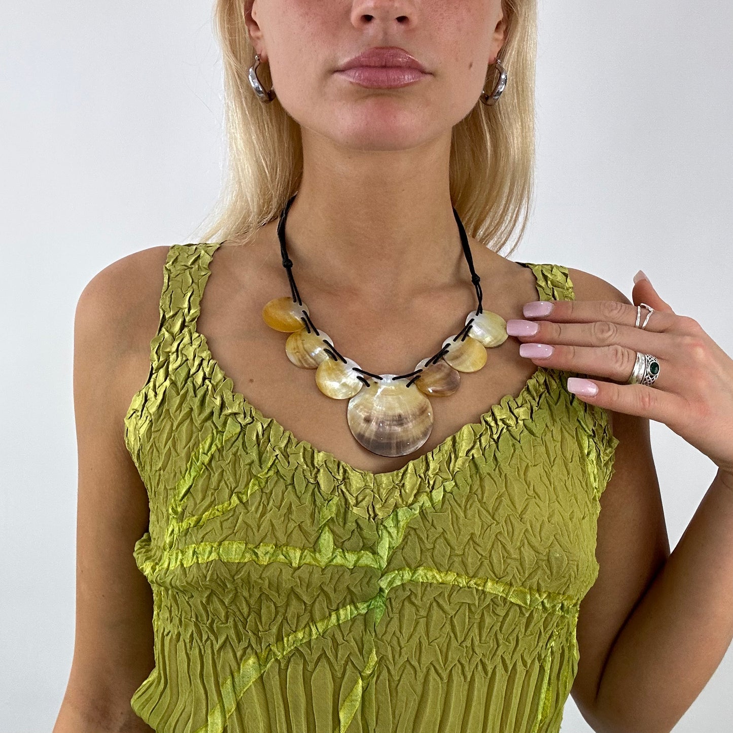 BOHO GIRL | shell necklace