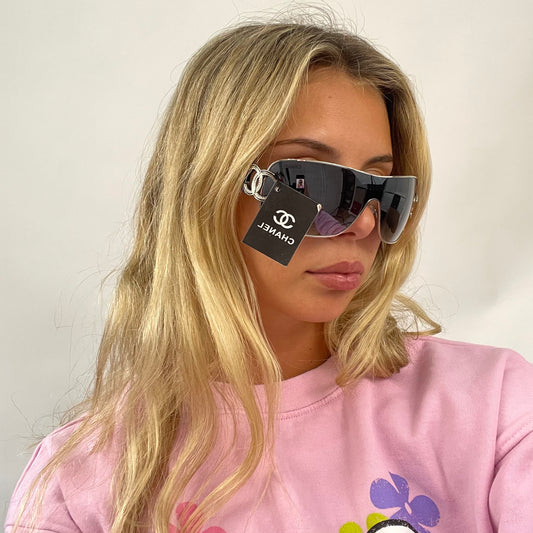BARBIE DROP - college barbie | chanel style silver and black visor sunglasses