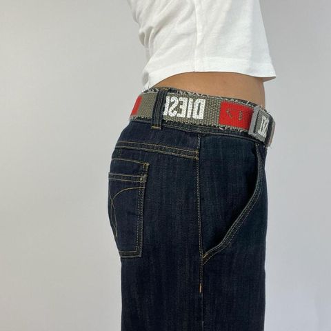 Farbe: Khaki + Rot + Weiß · Artikel: Gürtel · Details: 🎁 + 💻 + #1 + diesel