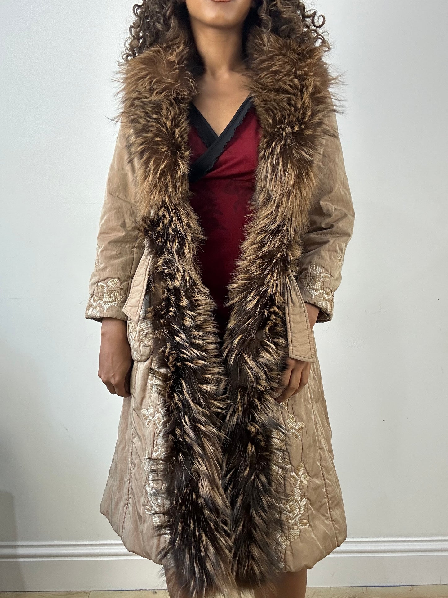 vintage edit thirty-four | small beige fur trim trench coat