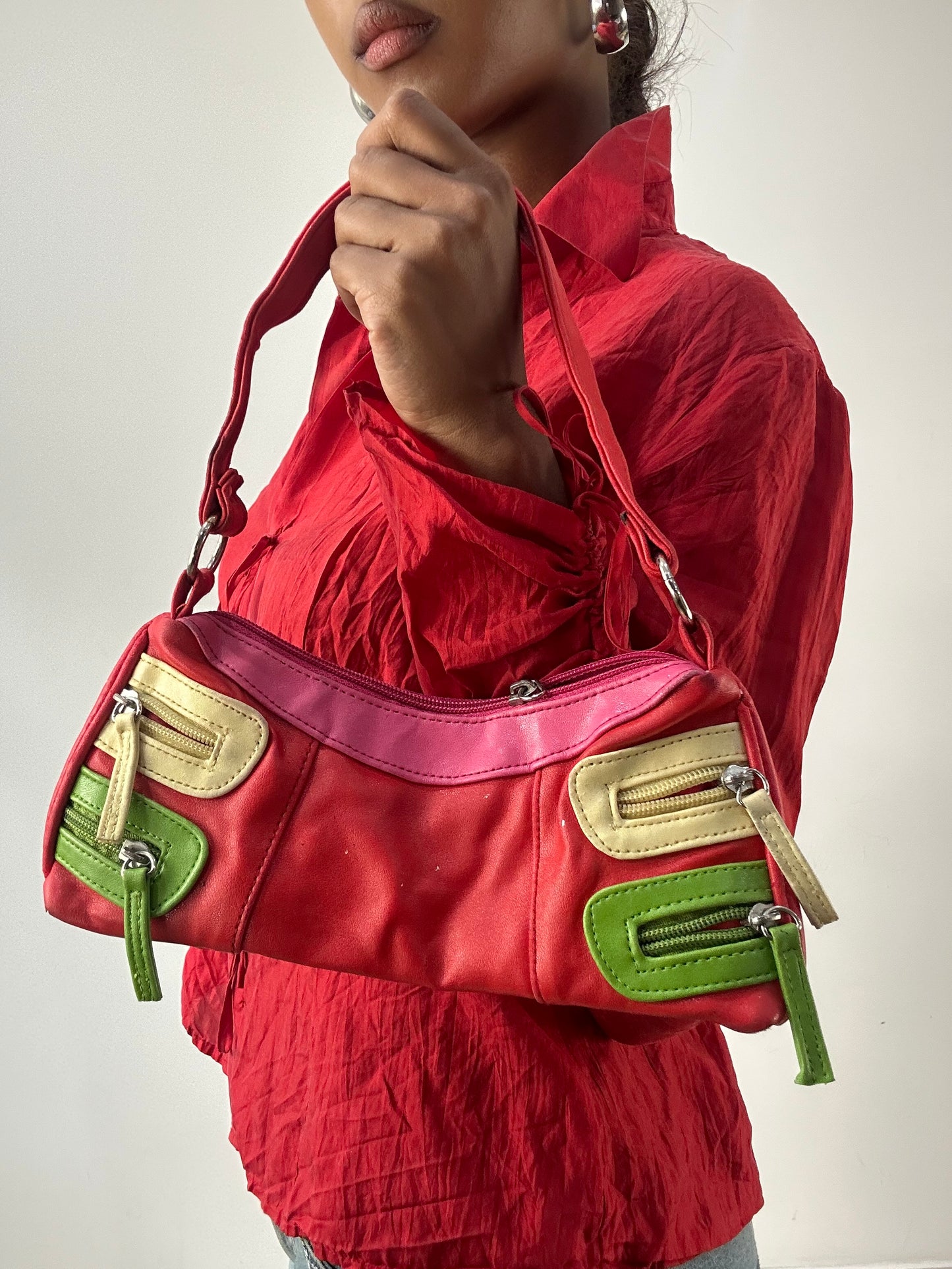 LFW edit | red mini baguette shoulder bag with zip detail
