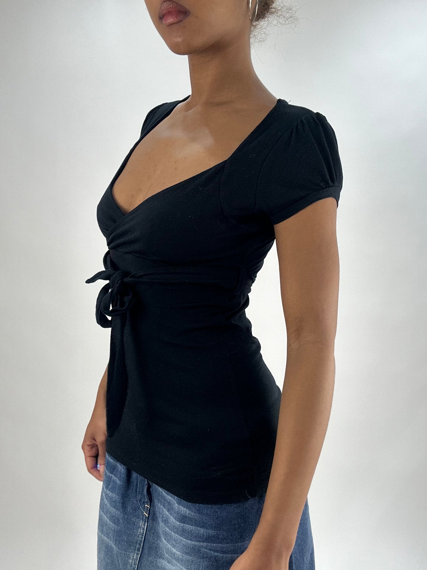 vintage edit thirty-five | small black wrap style short sleeve top