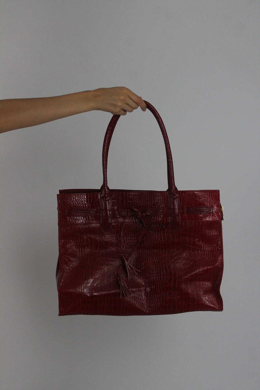 dark red croc-effect tote bag front view