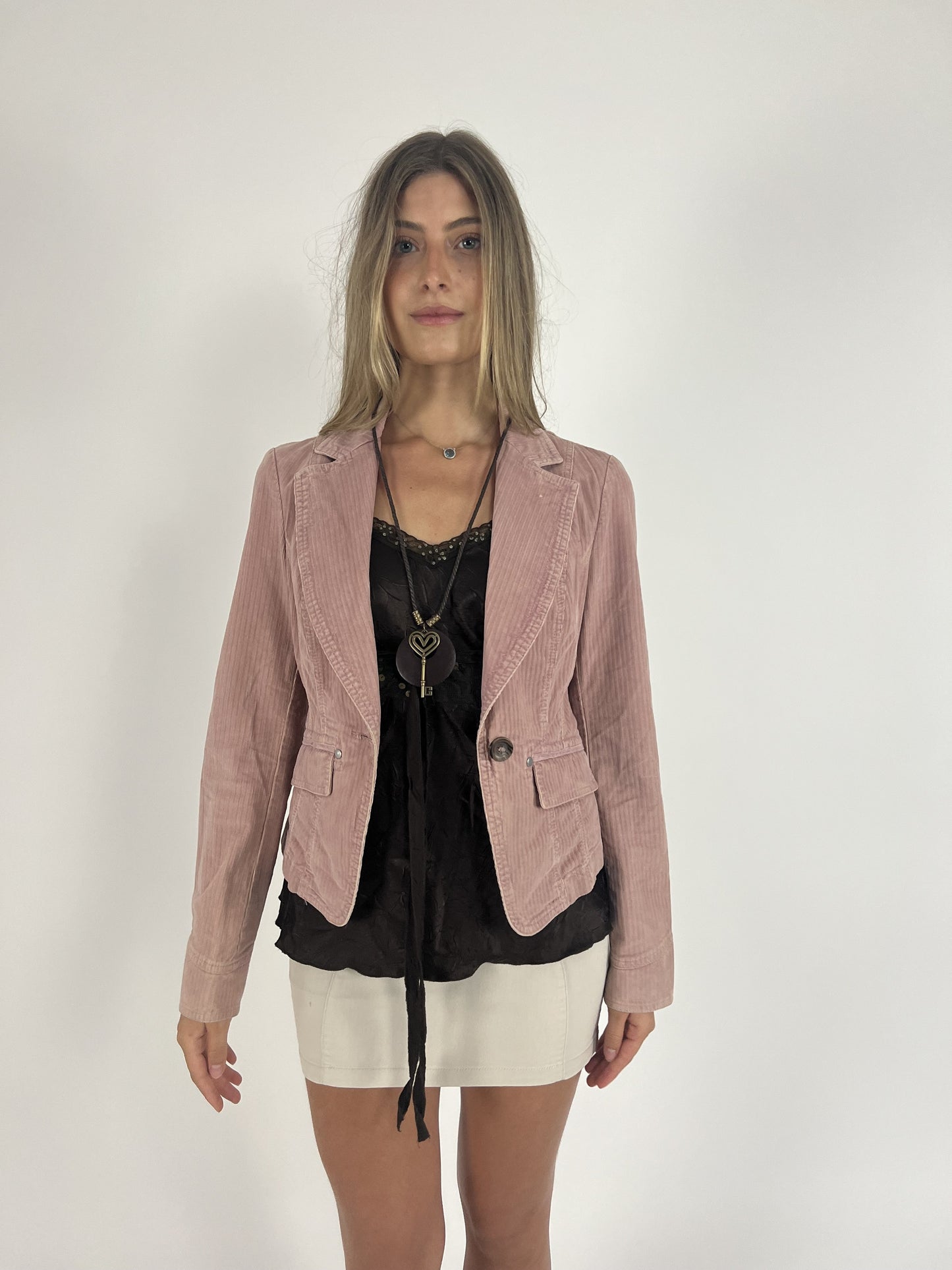 dusty pink fitted blazer front view