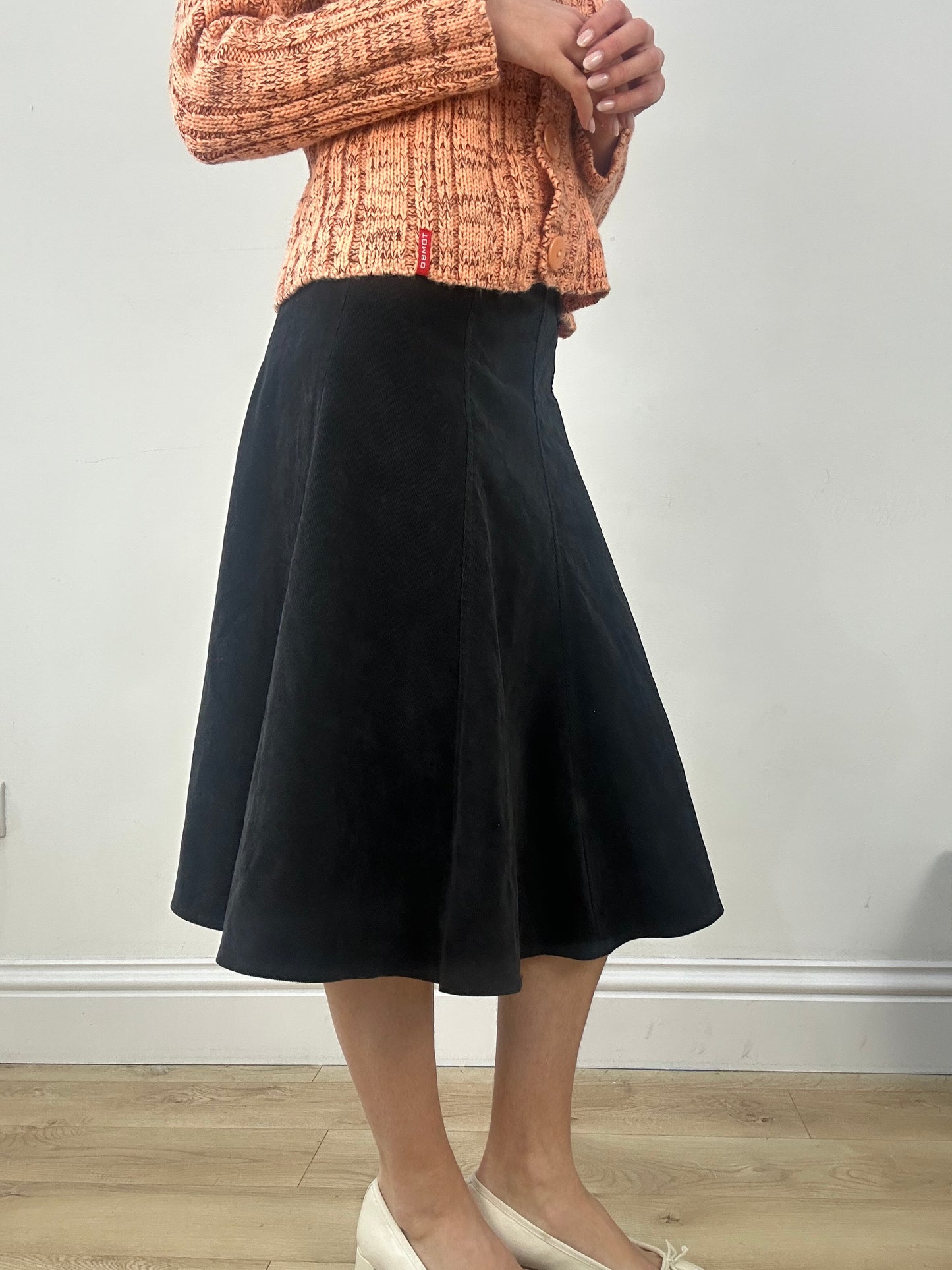 countryside | small black corduroy midi skirt