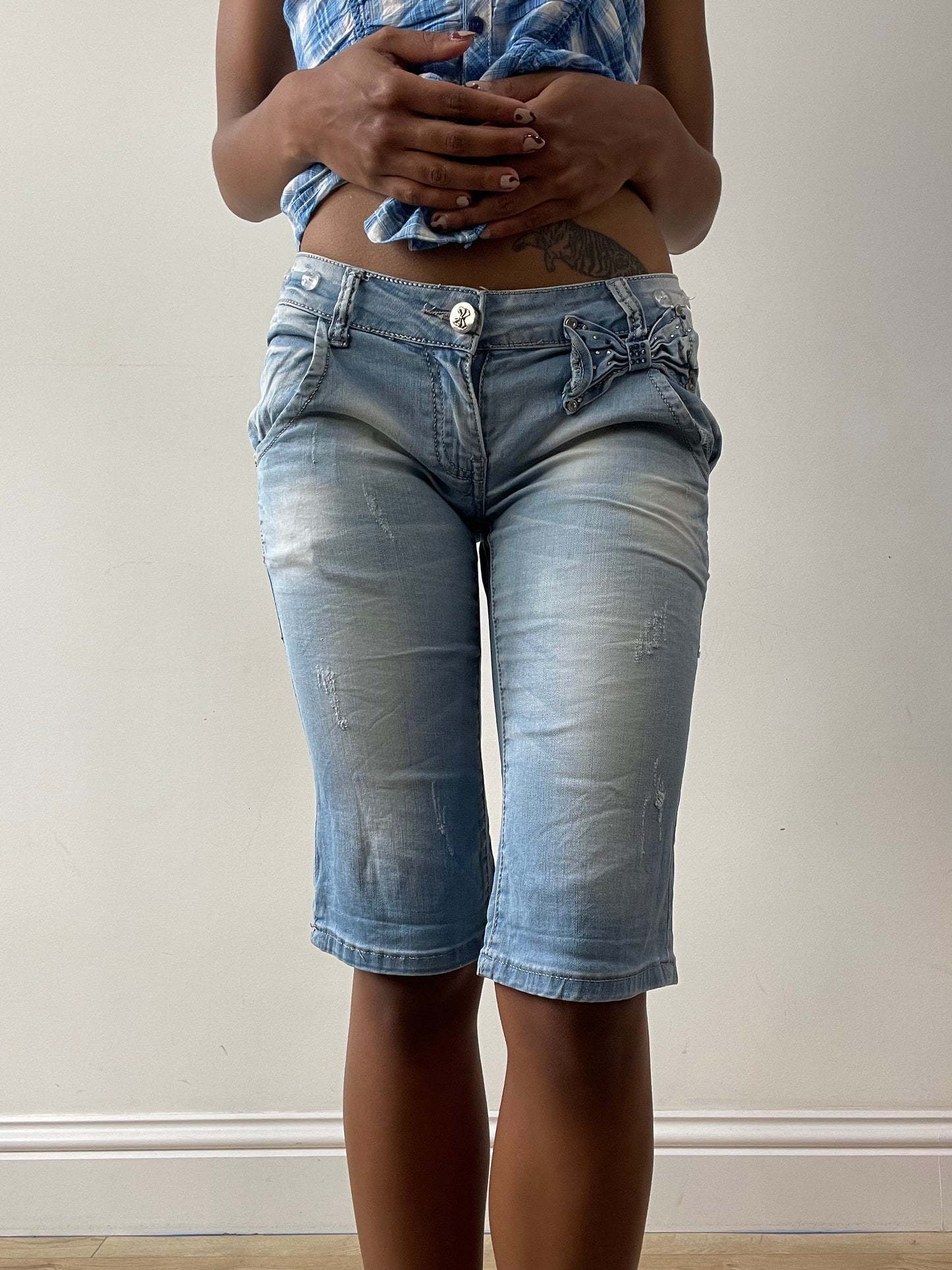 midsummer edit | small blue denim shorts with bow detail