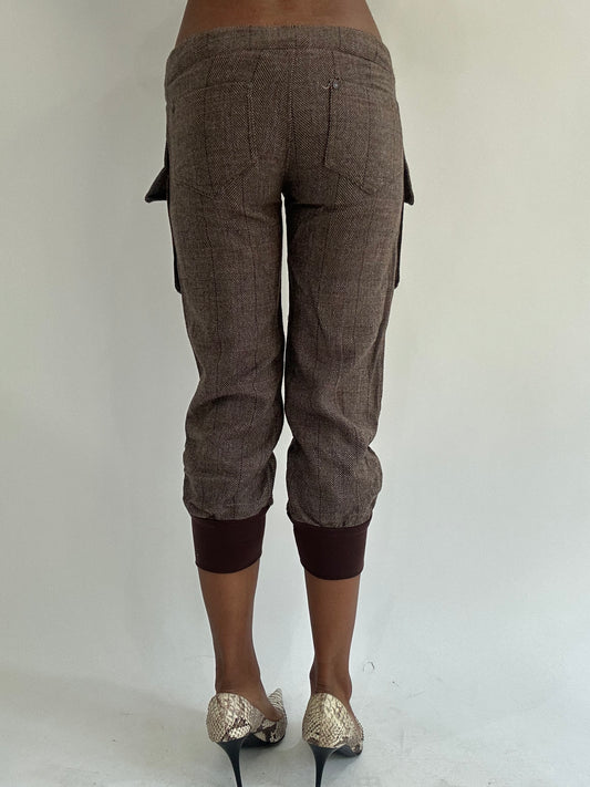 ‼️ | dark brown tweed style capris