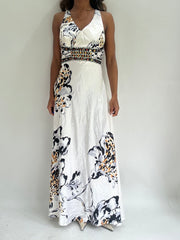 Wedding guest drop | pequeño vestido maxi floral de estilo satinado blanco