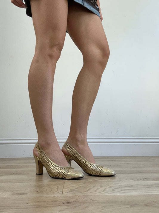 Sommer-Edit | uk 4.5 Gold Sling zurück Kätzchenabsätze