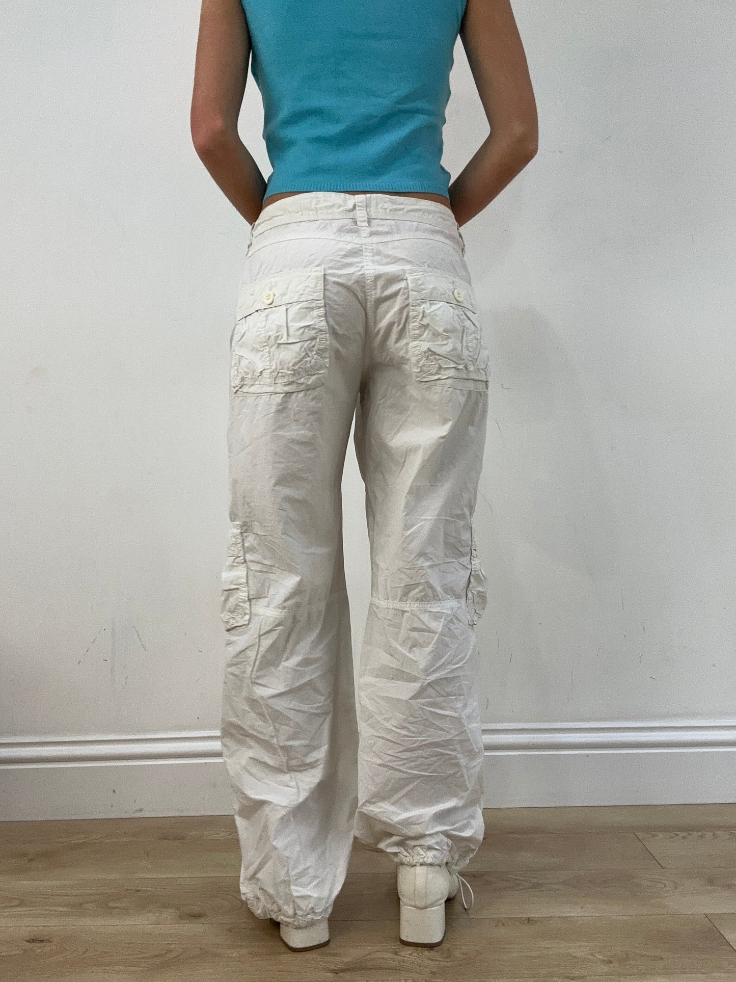 BEST PICKS | medium white cargo style trousers