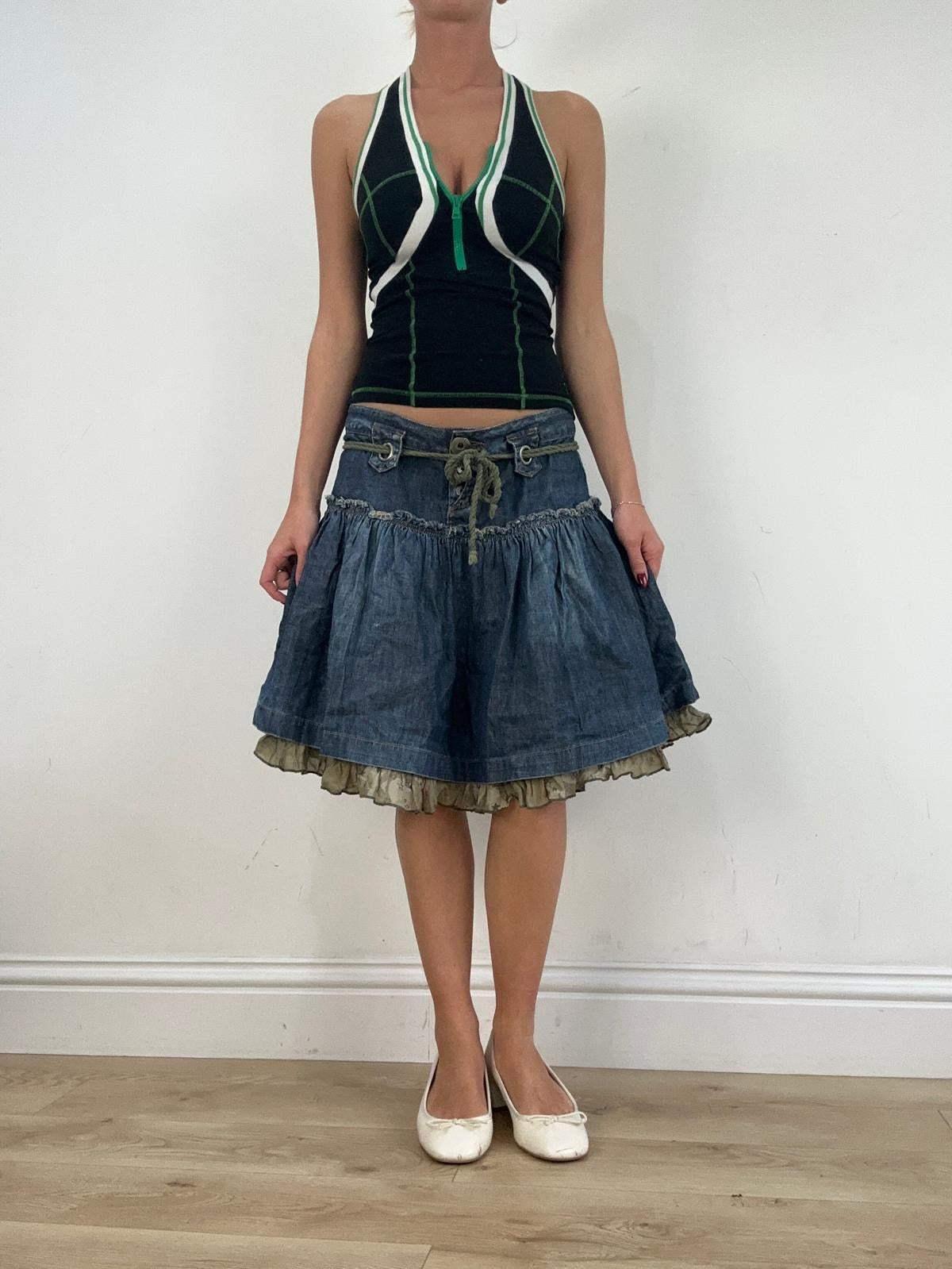 st patrick’s day | small black white and green zip up top
