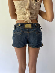 festival drop | Bolo de denim azul detalhe mini cortinas