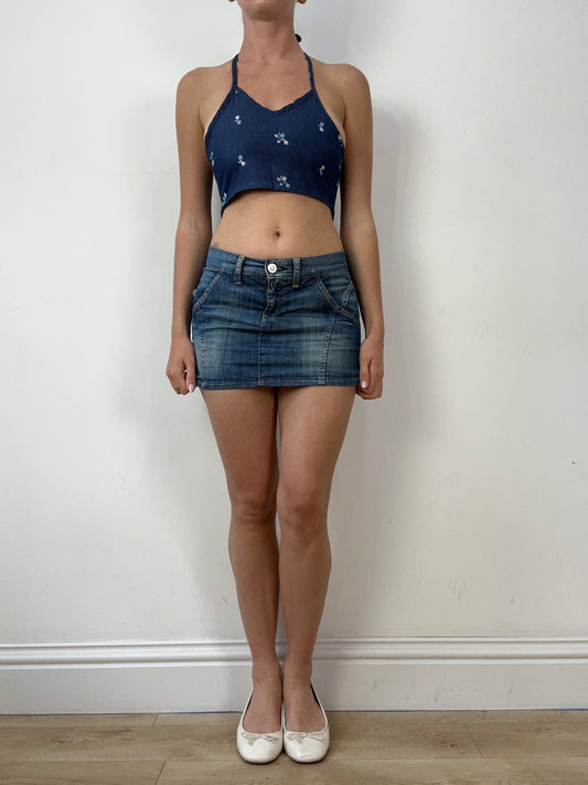 💻‼️ blue denim halterneck top with floral embroidery