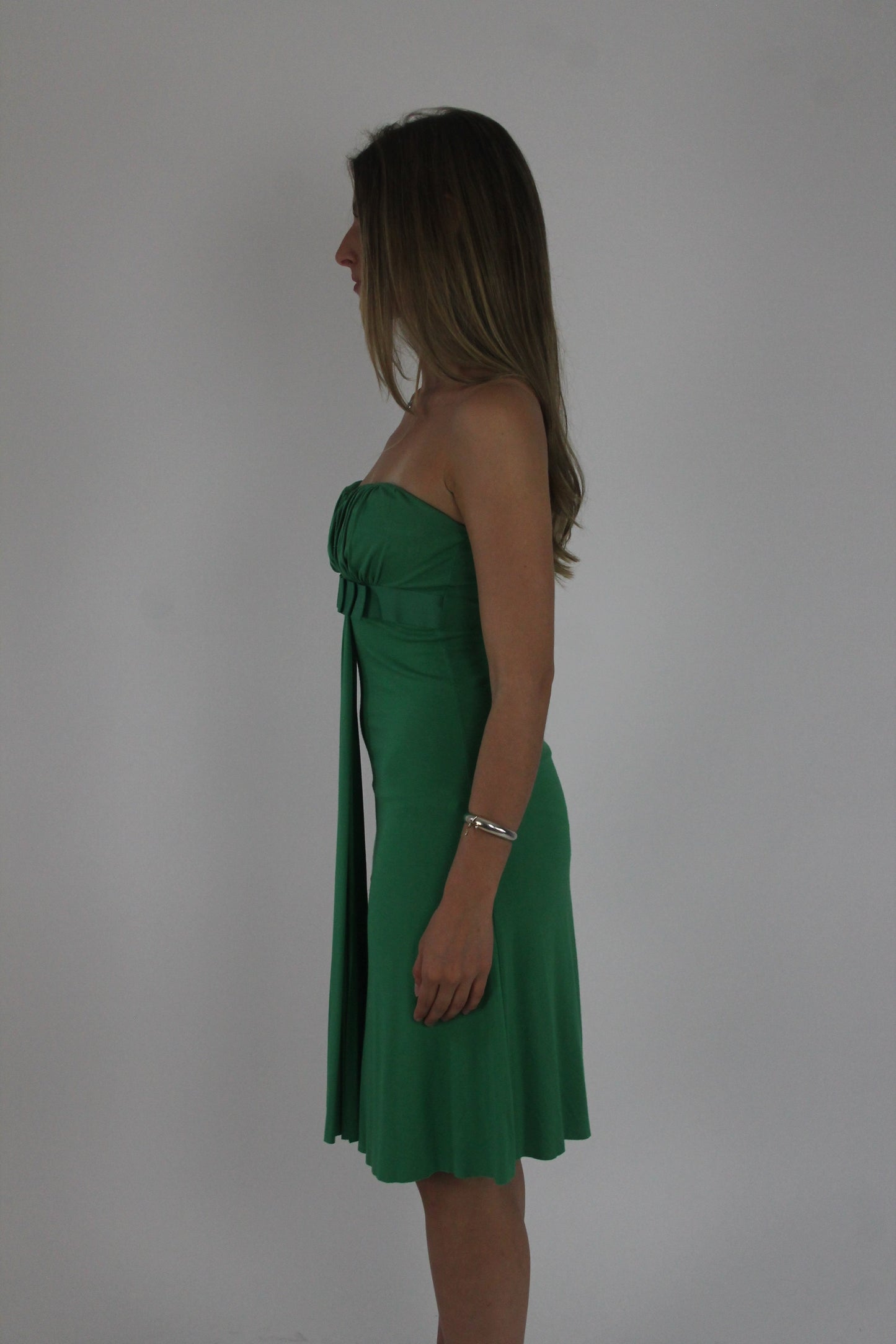 green strapless midi dress detail view 01