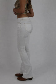 white low-rise flared jeans detail view 01