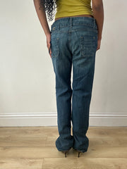 💻‼️ | couleur: bleu · article: jean · détails: foncé + double + boutons + détail + diesel