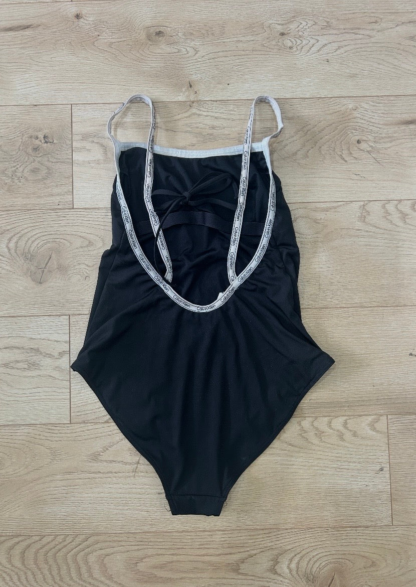 SATC drop | medium black calvin klein swimming costume