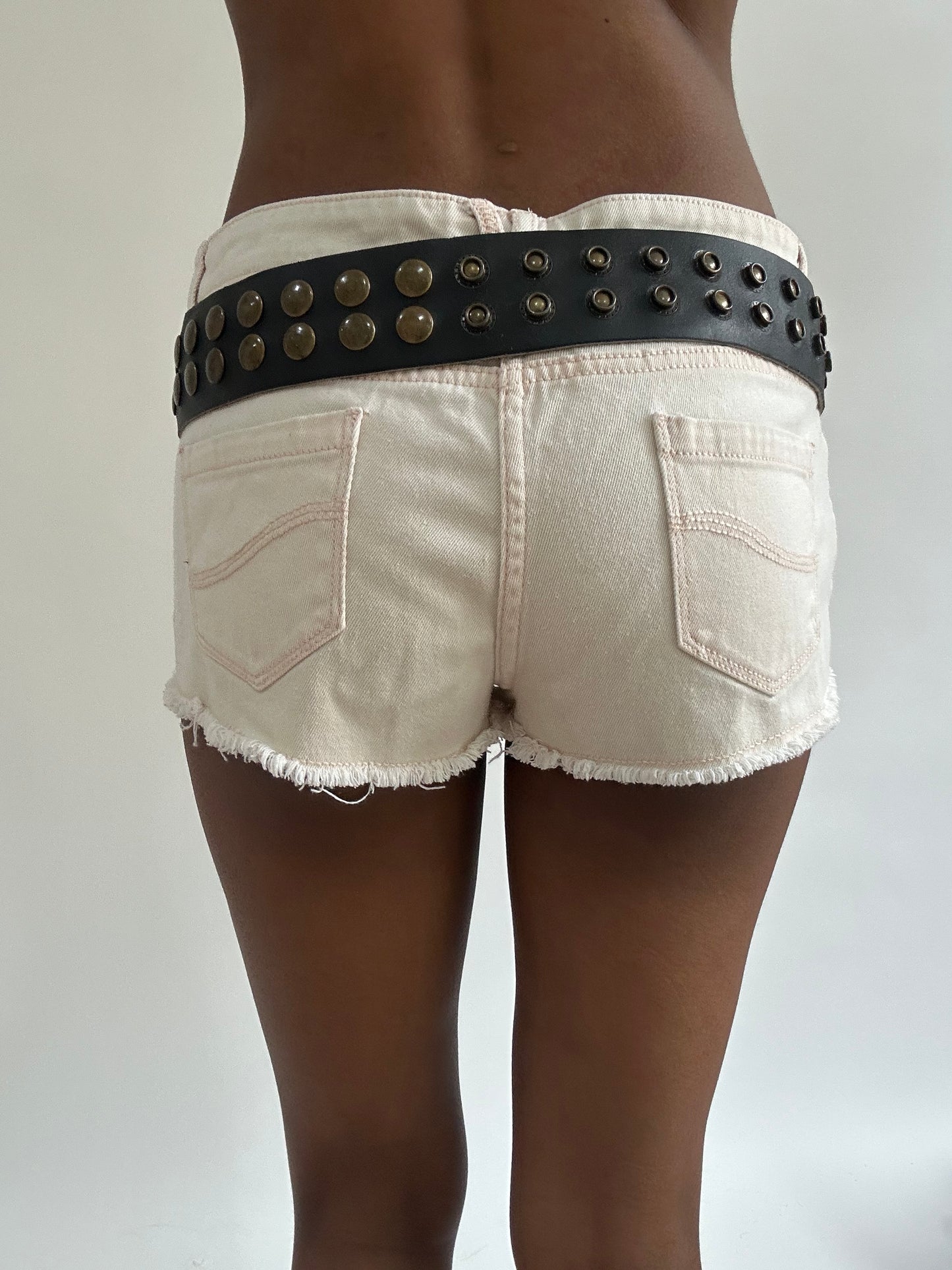 BEST PICKS | black studded statement belt
