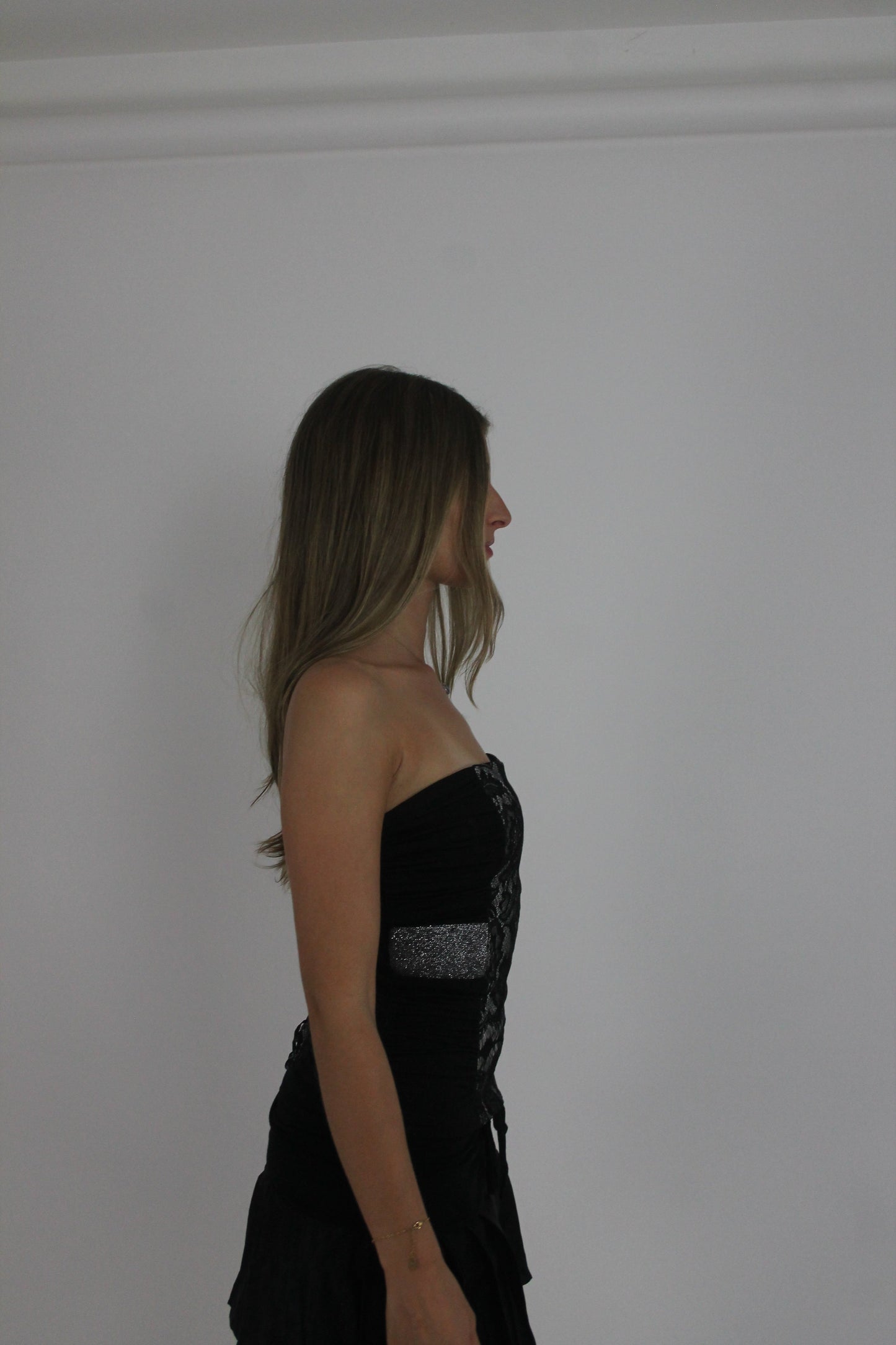 black and grey lace-up corset top detail view 02
