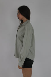 sage fitted shirt detail view 02