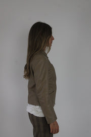 taupe brown fitted leather jacket detail view 02