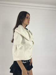 white double-breasted flared-sleeve jacket detail view 02