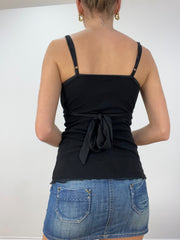 WINTER FAVOURITES | taille: S · couleur: noir · article: caraco · détails: torsadé + devant
