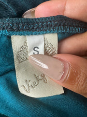 BEST PICKS | small blue iridescent corset style top
