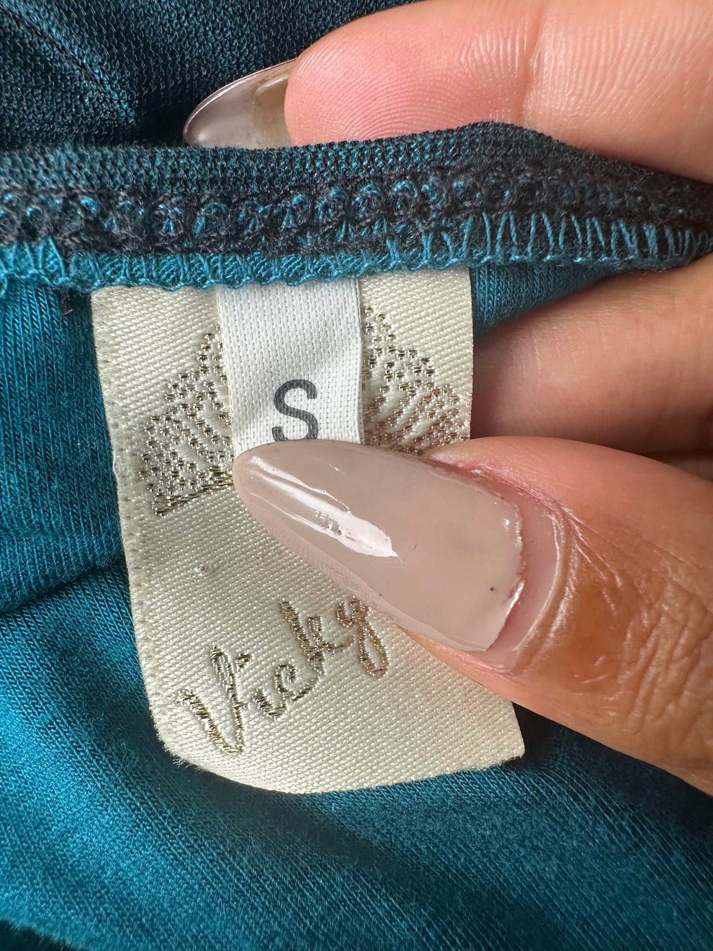 BEST PICKS | small blue iridescent corset style top