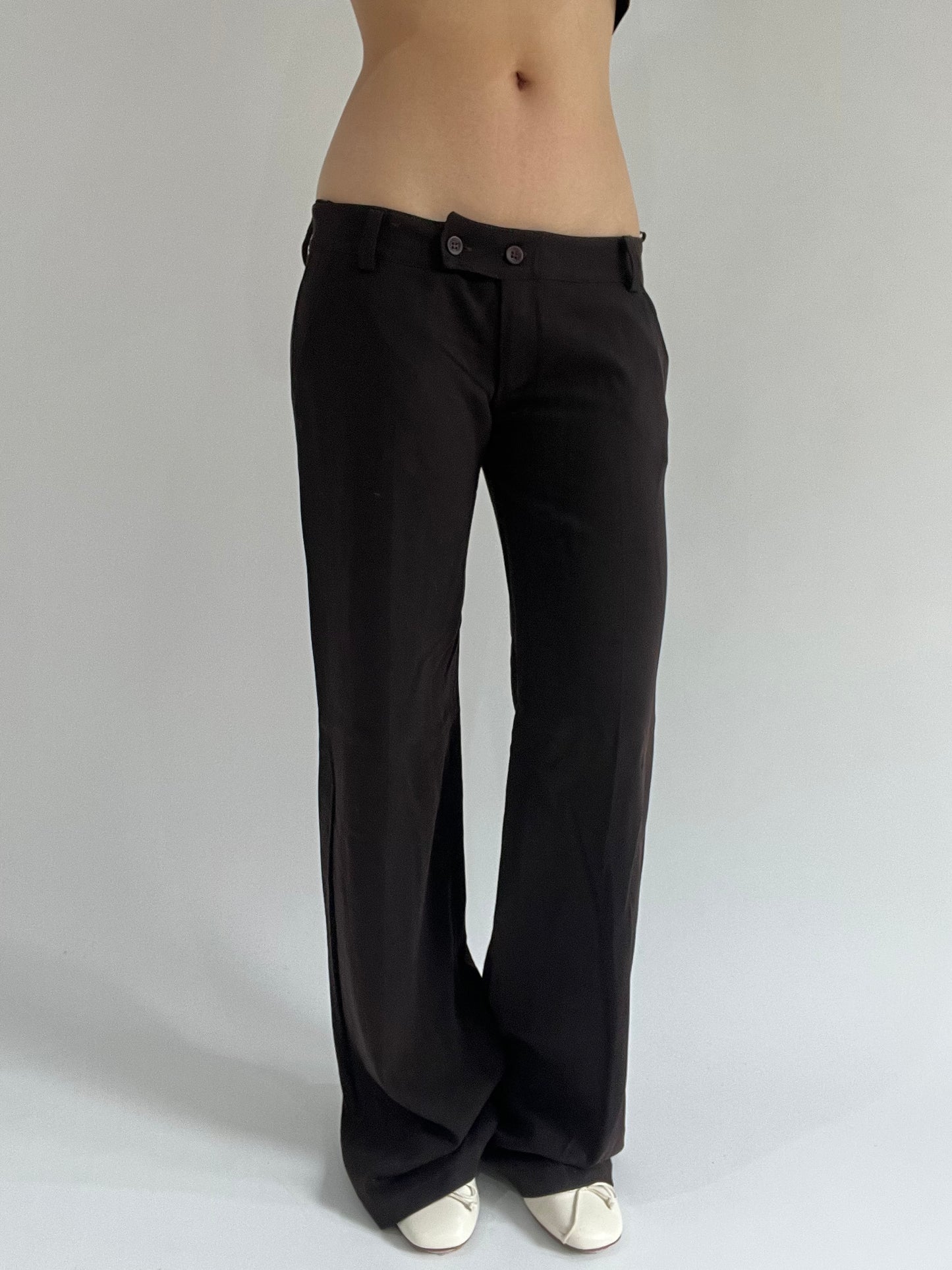 ‼️ | dark brown fitted trousers