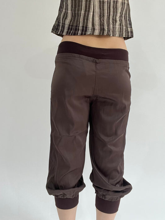 ‼️ | brown black capri trousers