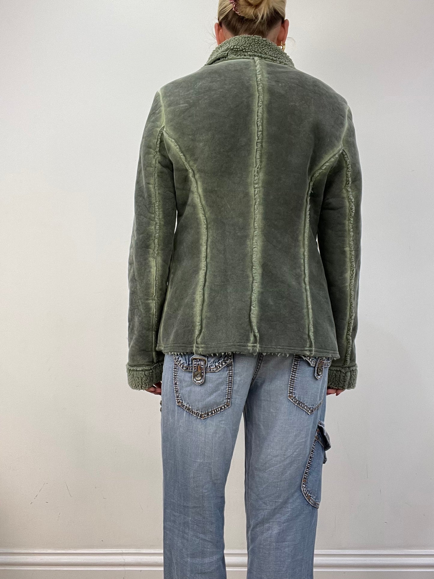 vintage edit twelve | medium green pea coat