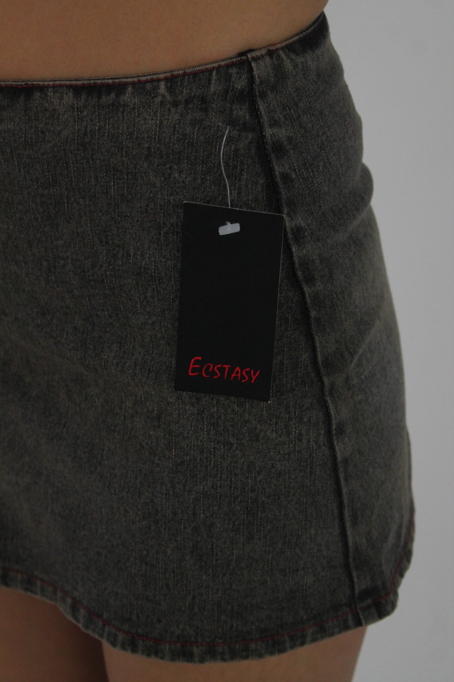 grey estasy pleated denim mini skirt detail view 03