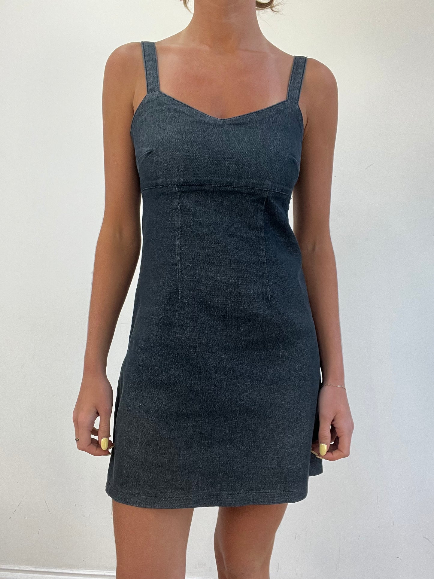 vintage edit eleven | medium dark wash denim dress