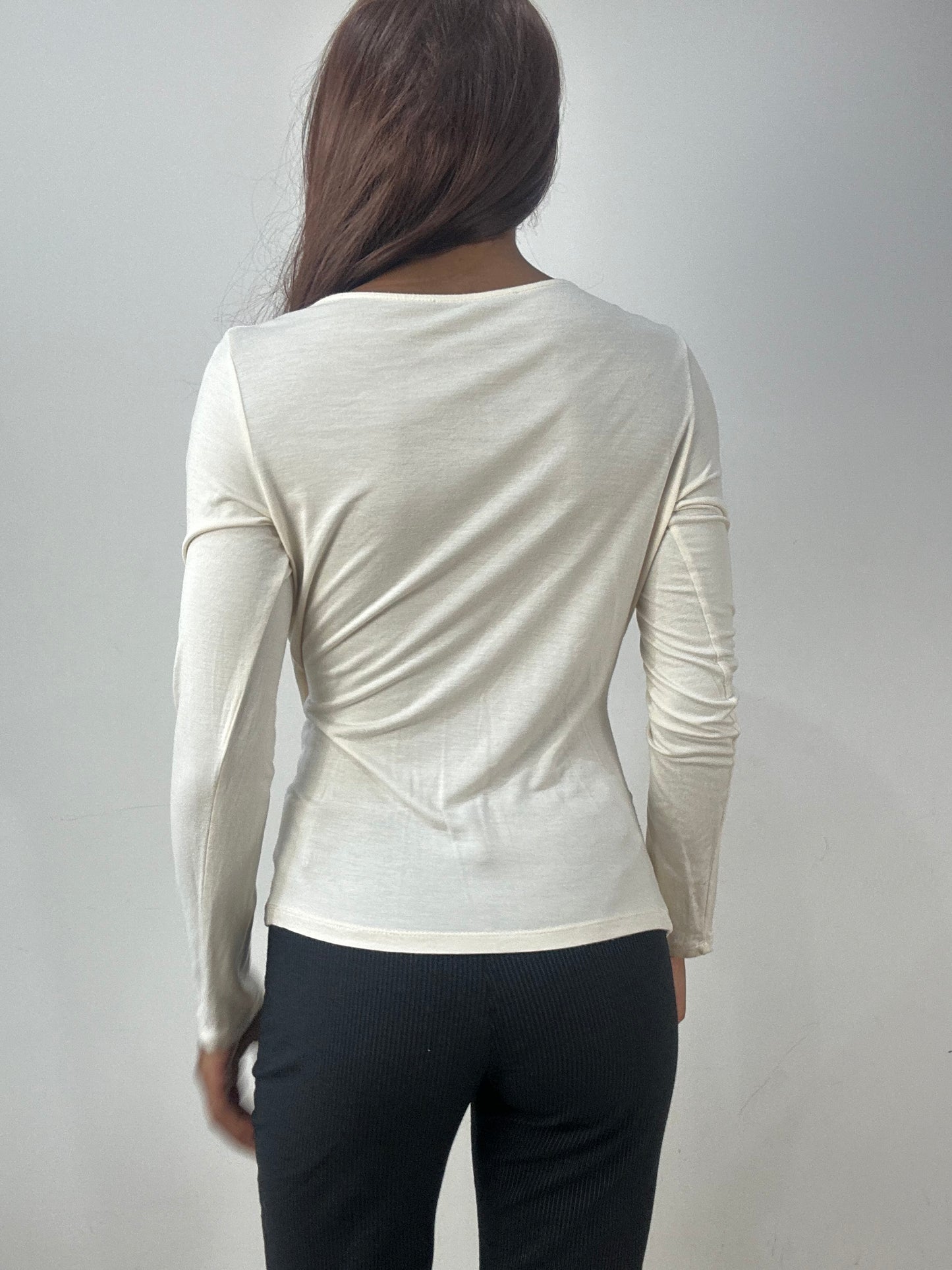 BEST PICKS | small white crossbody long sleeve top