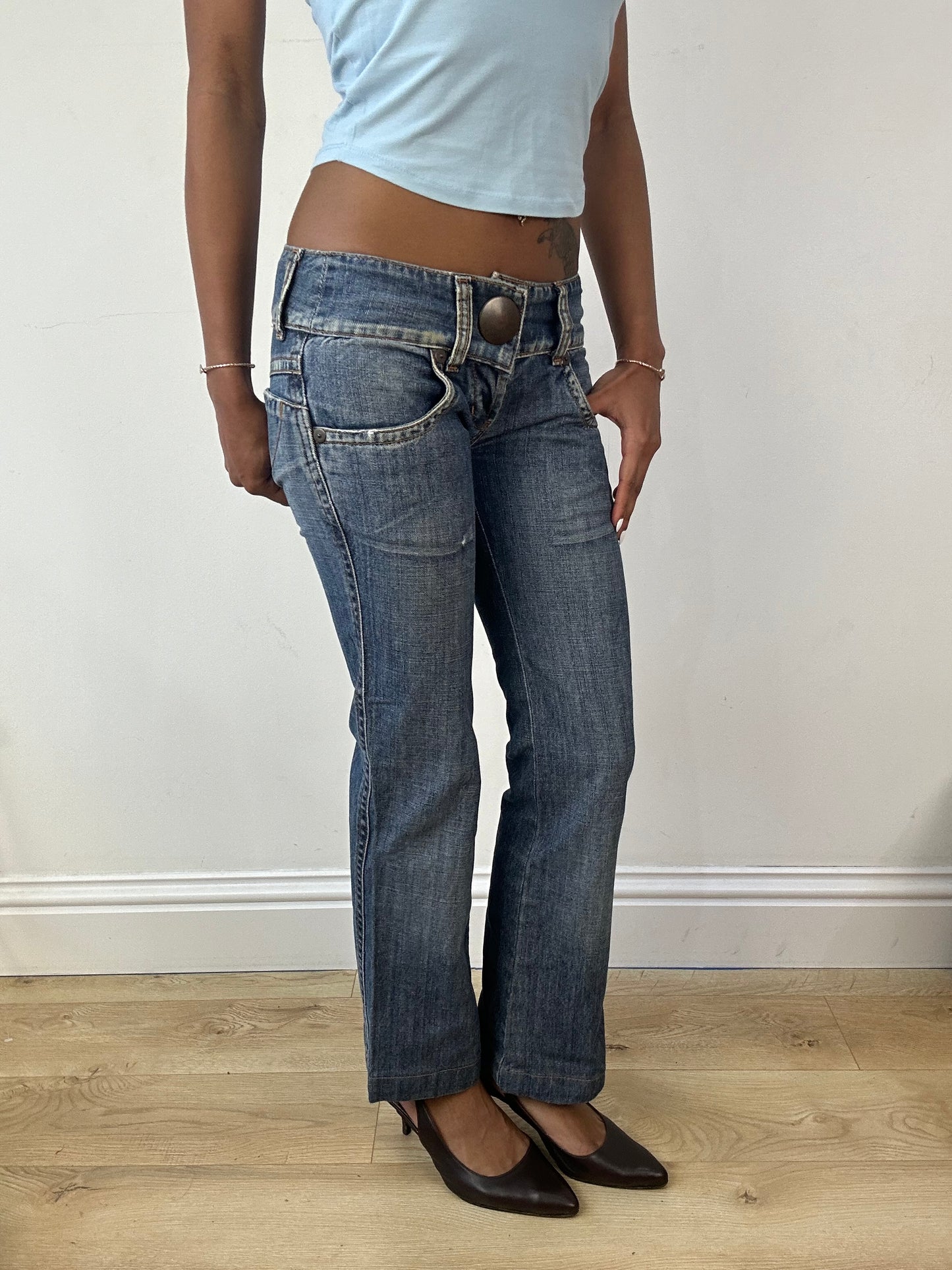vintage edit eighteen | extra small blue denim jeans with oversized button detail