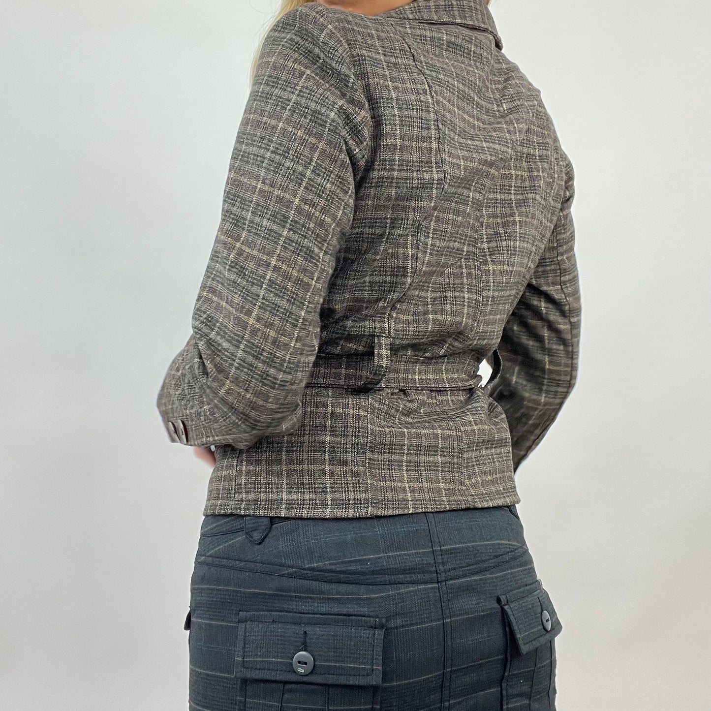 CORPCORE DROP | small brown checkered plaid blazer with bow